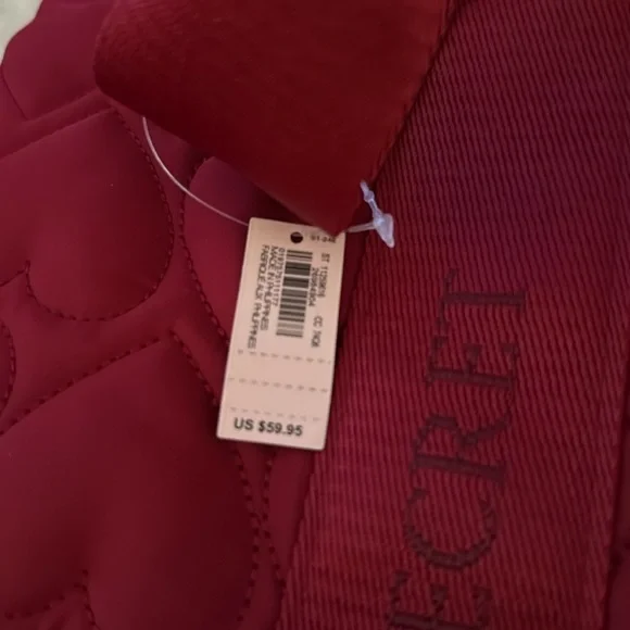 New with tags hearts 💕 Victoria Secert back - Picture 9 of 9